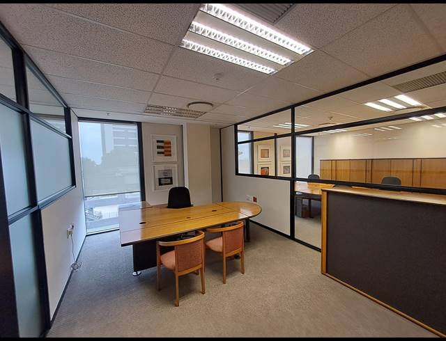 126M² OFFICE TO LET IN ILLOVO
